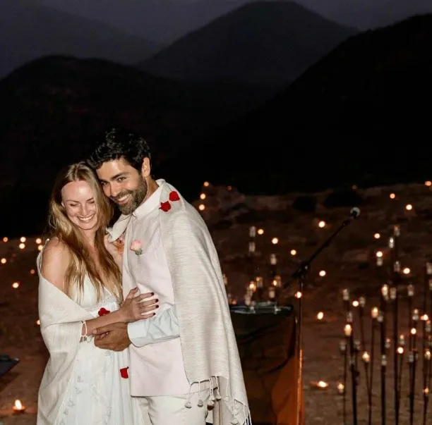 Adrian Grenier's Wife Inside His Private Life and Love Story