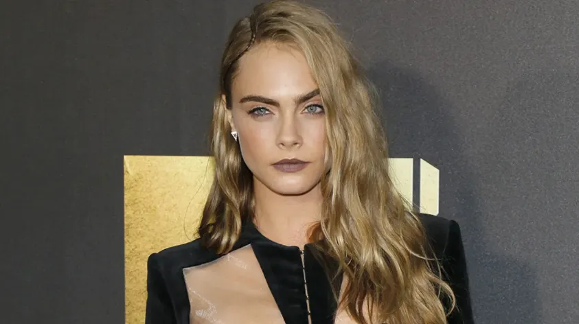 Cara Delevingne Height, Age, Net Worth, Relationship, Career & Full Biography