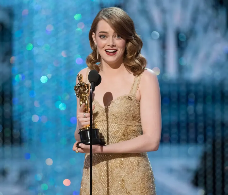 Emma Stone Height, Biography, Net Worth, Career, and Lifestyle (2026)