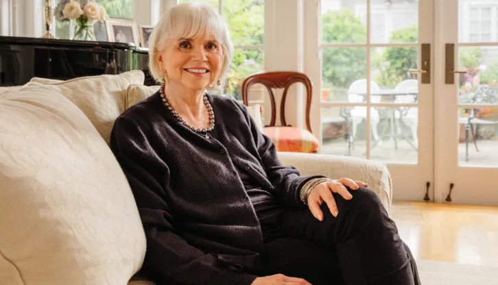 Linda Ronstadt Age, Net Worth, Height, Family, Career, and More (2026 Update)