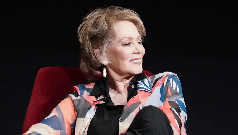 jean smart age 