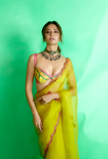 kriti kharbanda age