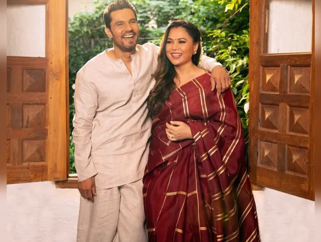 randeep hooda wife