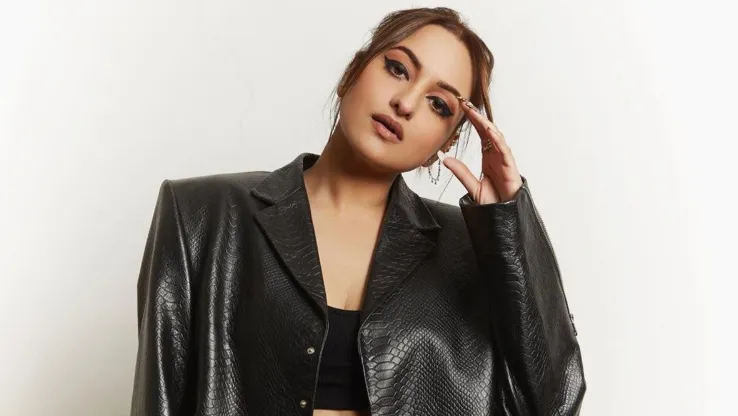 Sonakshi Sinha Net Worth 