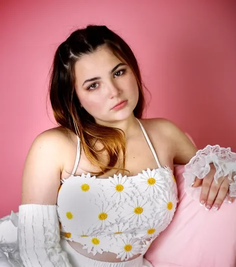 Lexi Rabe Age, Biography, Net Worth, Height, Family, Career & More (2026 Update)