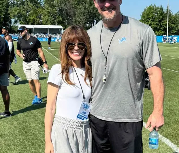 Dan Campbell’s Wife: Everything to Know About Holly Campbell, Family, Age, and Life Together