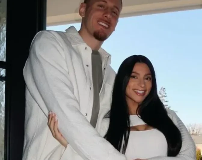 Donte Divincenzo's Wife Stunning Facts You Need to Know