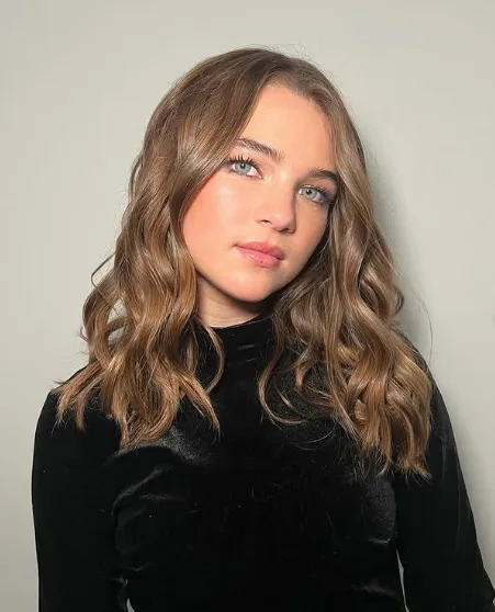 Raegan Revord Age, Biography, Net Worth, Height, Career & Family