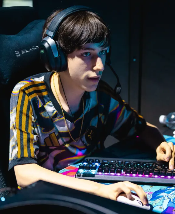 Peterbot Real Name, Age, Net Worth, Height, Career & More