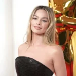 margot robbie height